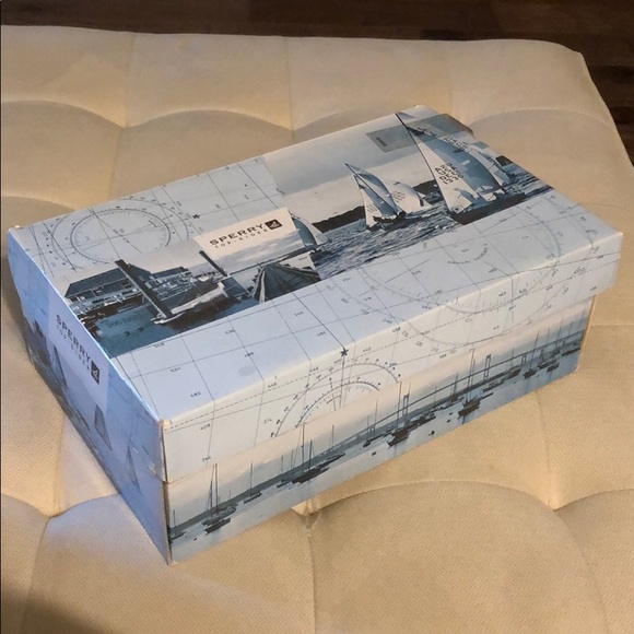 Sperry shoe box Clearance